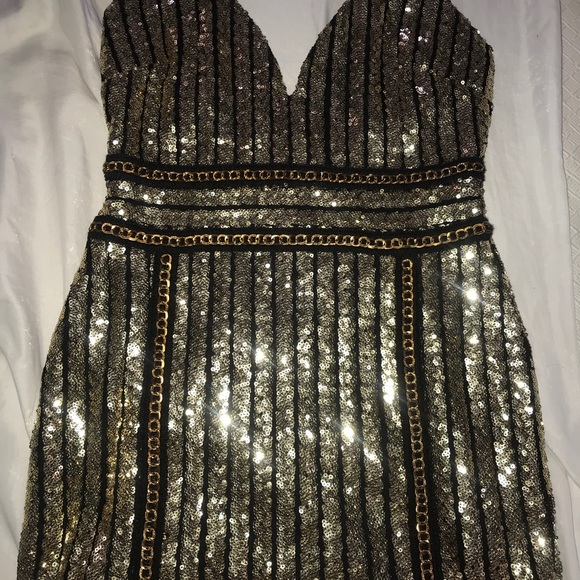 Fashion Nova dress❌Sold on M❌ - Picture 4 of 4